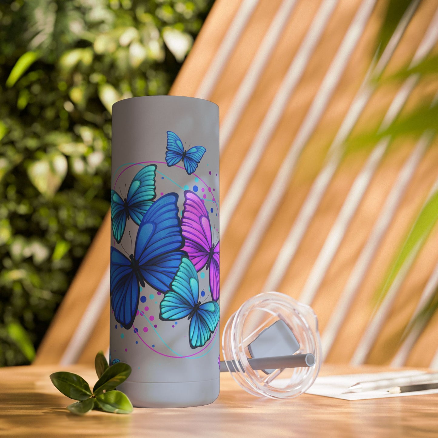 Tumbler Butterfly Glow - 20oz Elegance in Motion